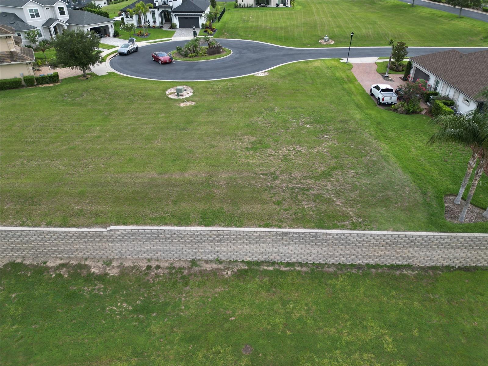 210 Spring Azure Dr Property Photo 10