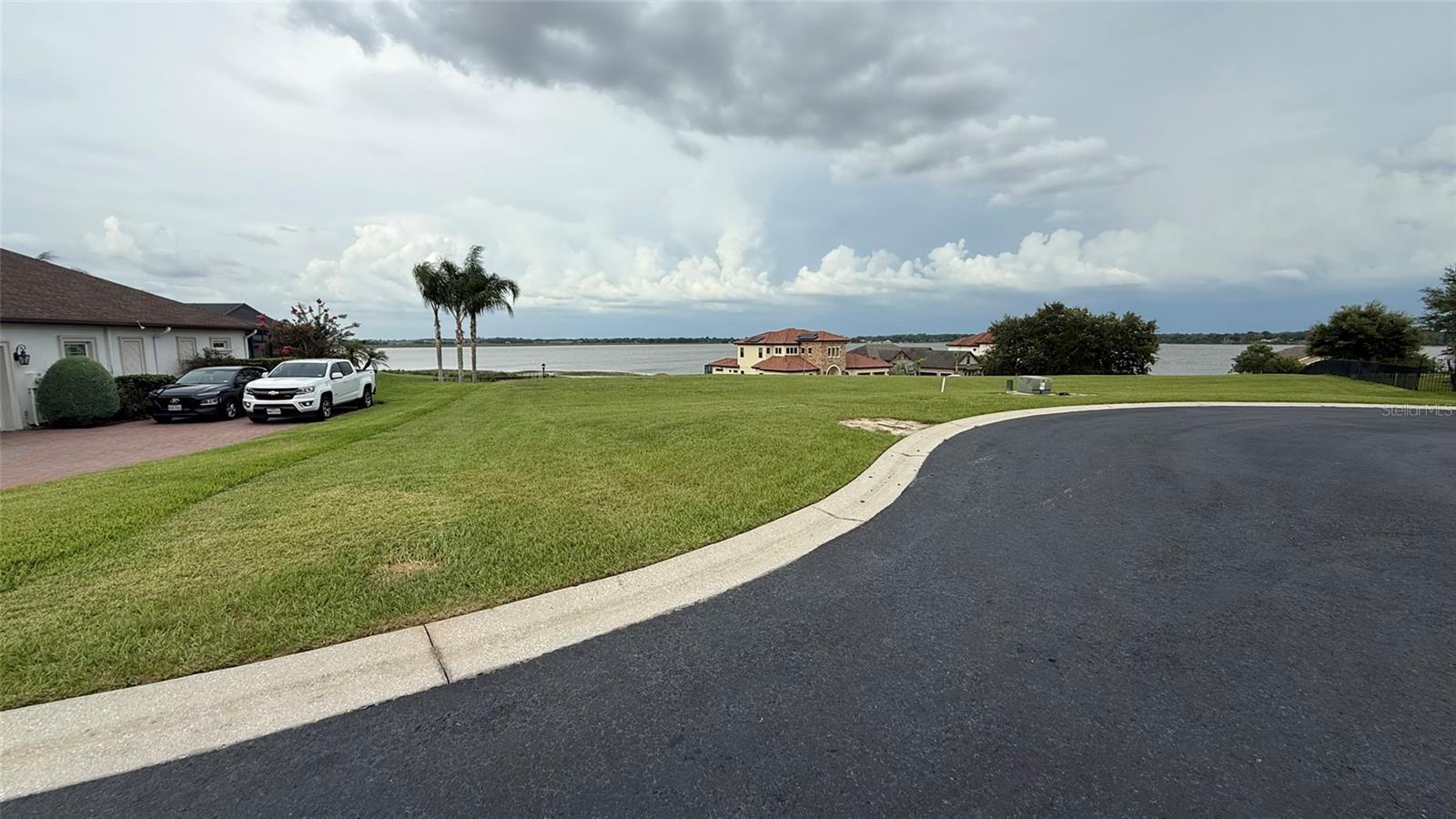 210 Spring Azure Dr Property Photo 14