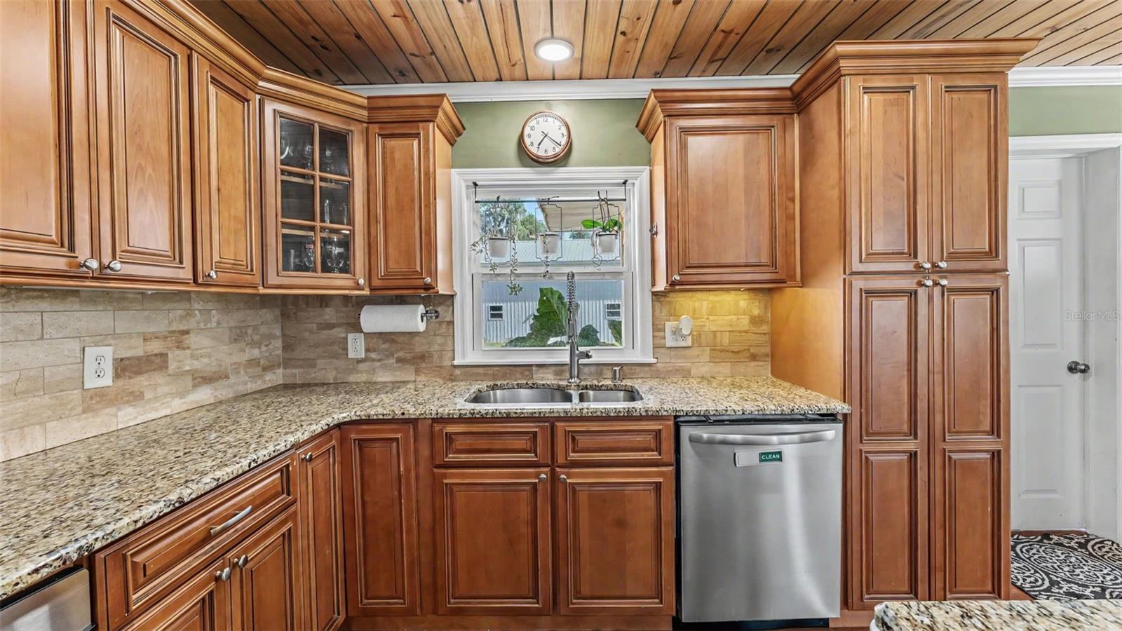 L4962919 Property Photo 11