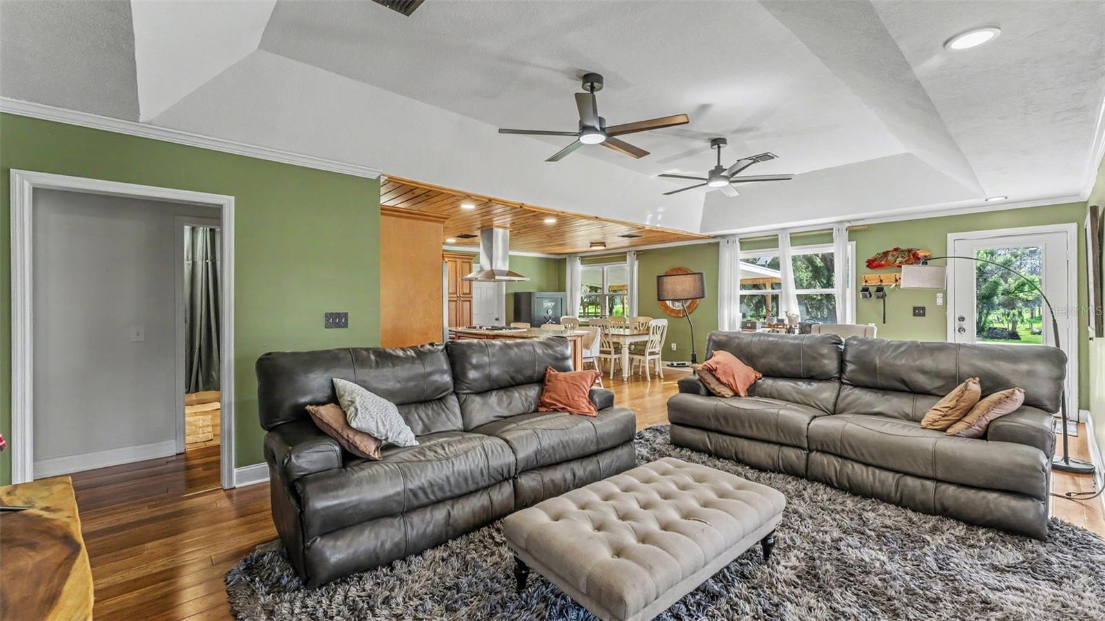 L4962919 Property Photo 15