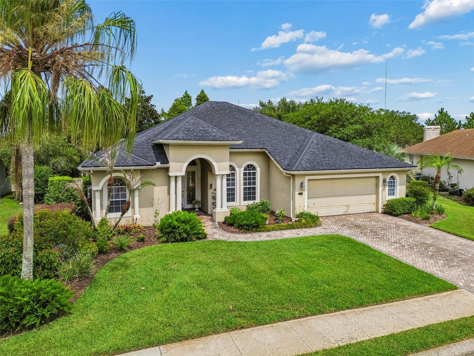 2349 Chesterfield Cir Property Photo 1
