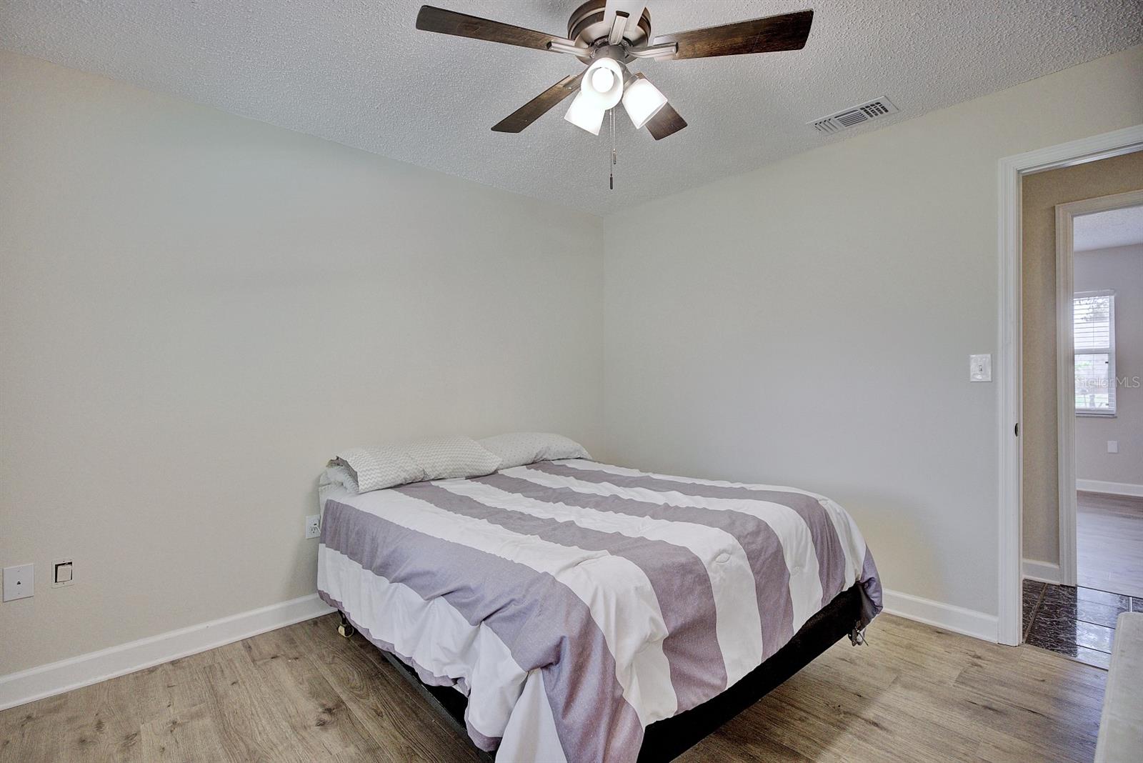 1245 Honeytree Ln E Ln E Property Photo 35