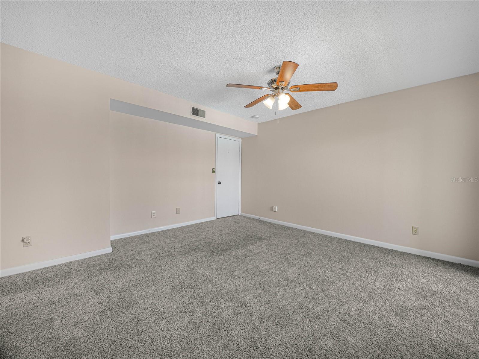 1130 N Lake Parker Ave #a308 Property Photo 8