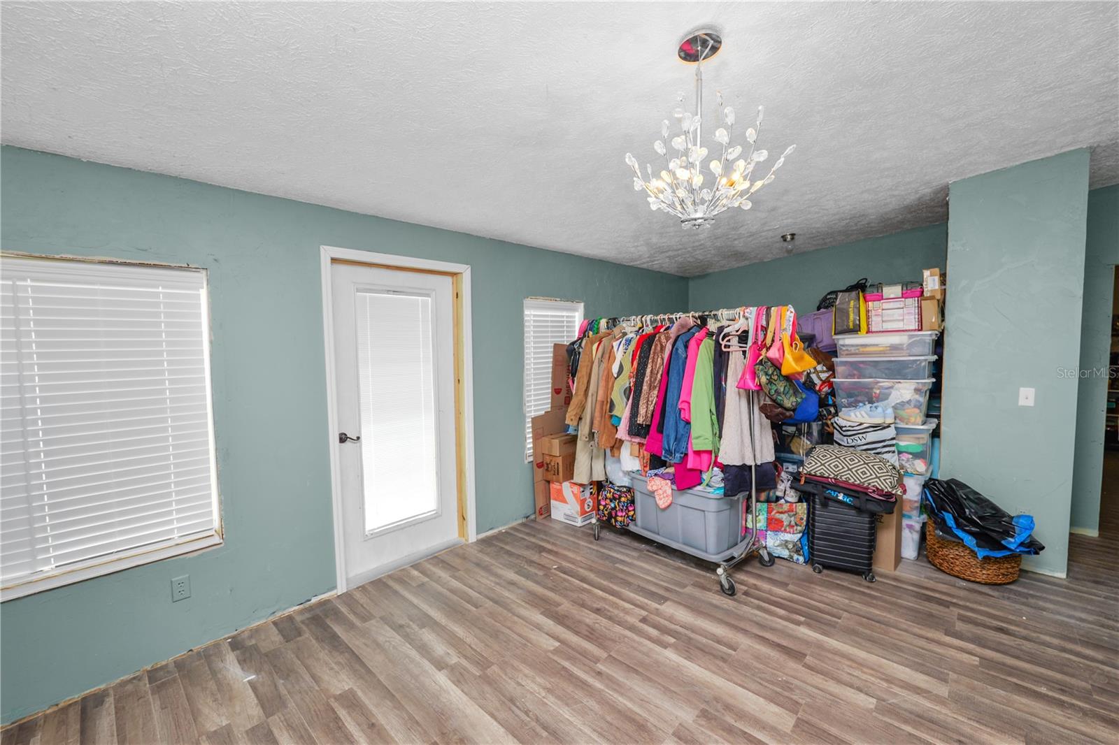 6236 Springwoods Ln Property Photo 11