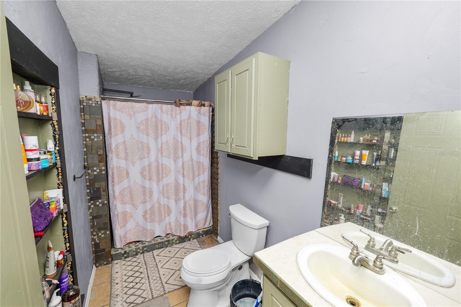 6236 Springwoods Ln Property Photo 13