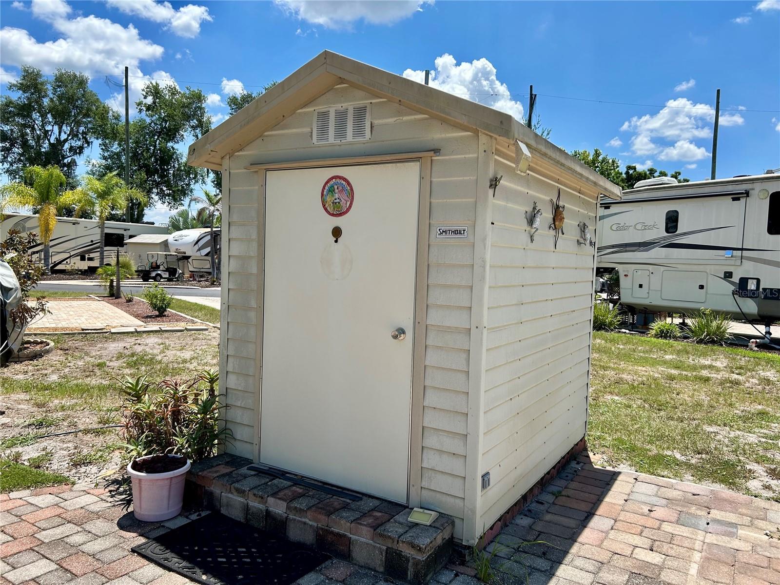 2928 Birdie Dr Property Photo 6