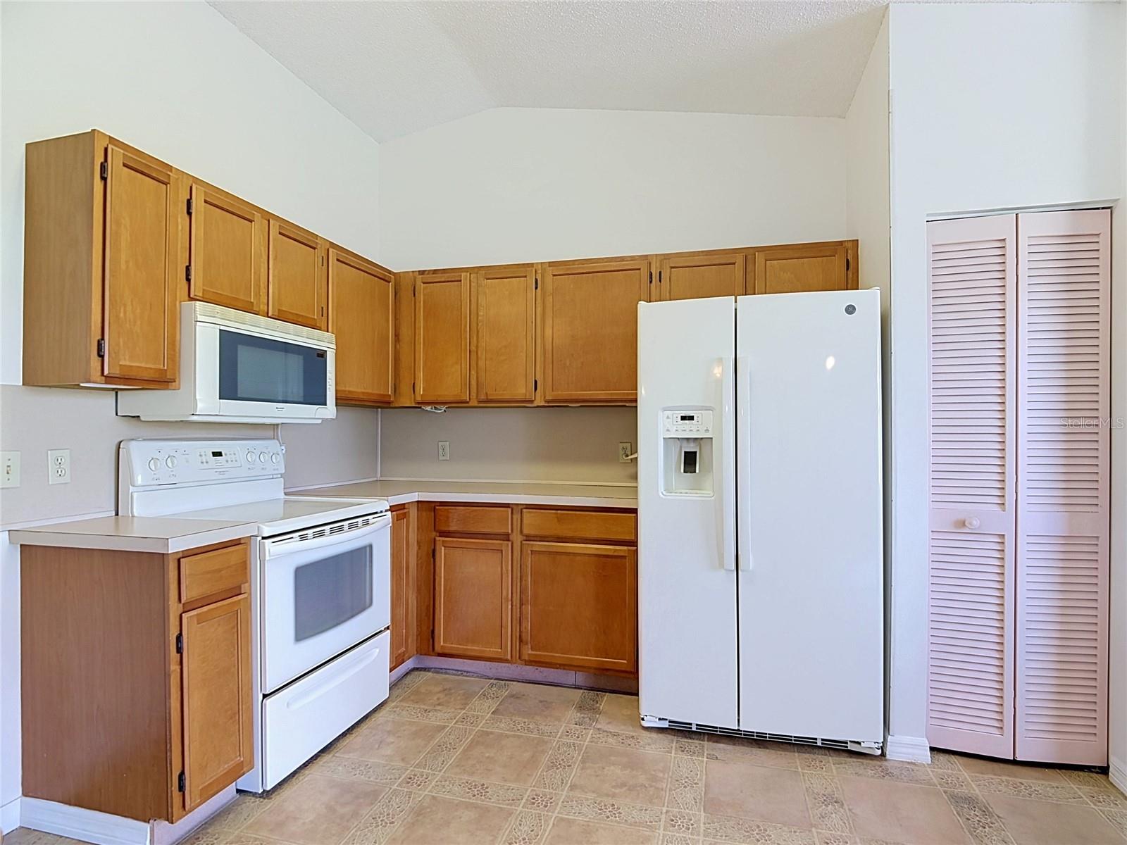 6121 Kittiwake Dr Property Photo 16