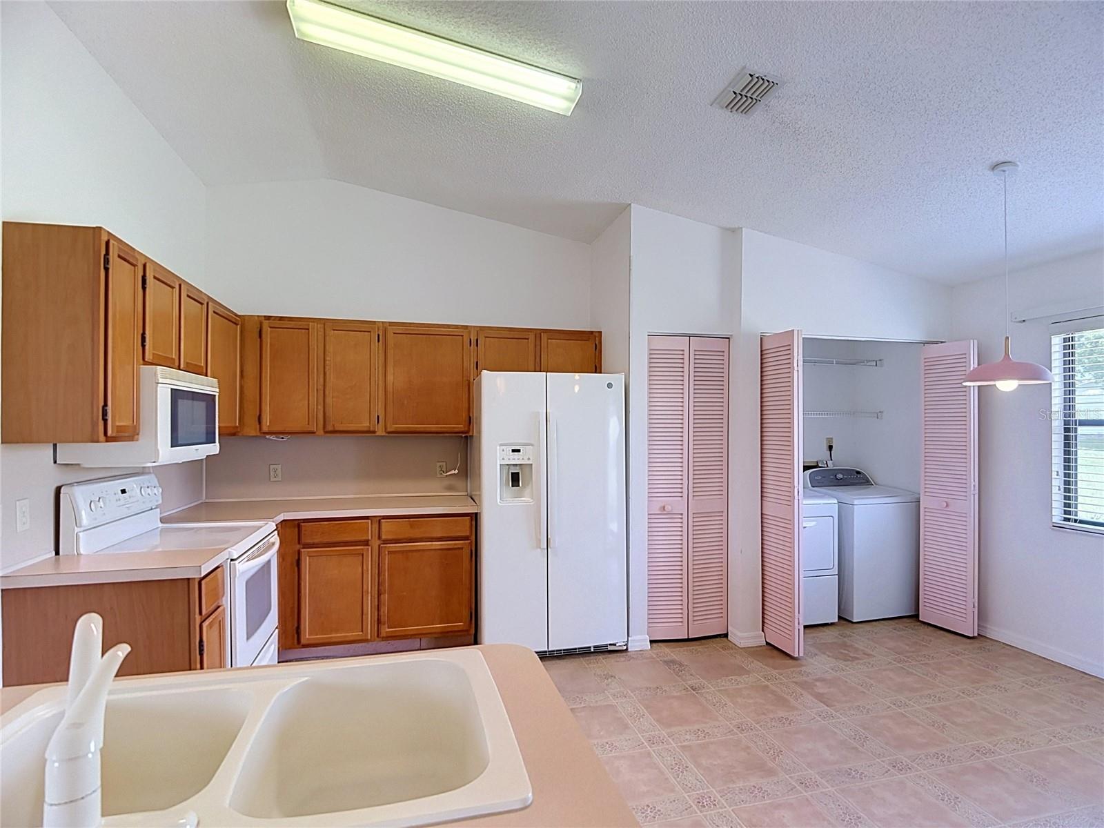 6121 Kittiwake Dr Property Photo 19