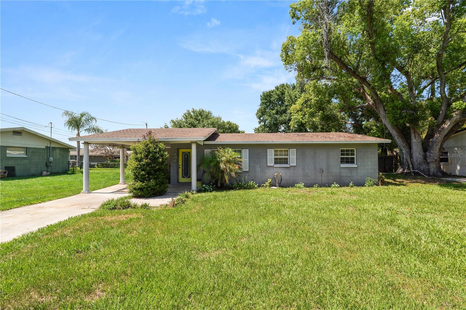 517 TANGLEWOOD DR Property Photo 1