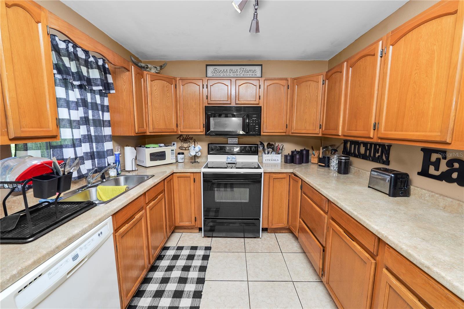517 Tanglewood Dr Property Photo 10