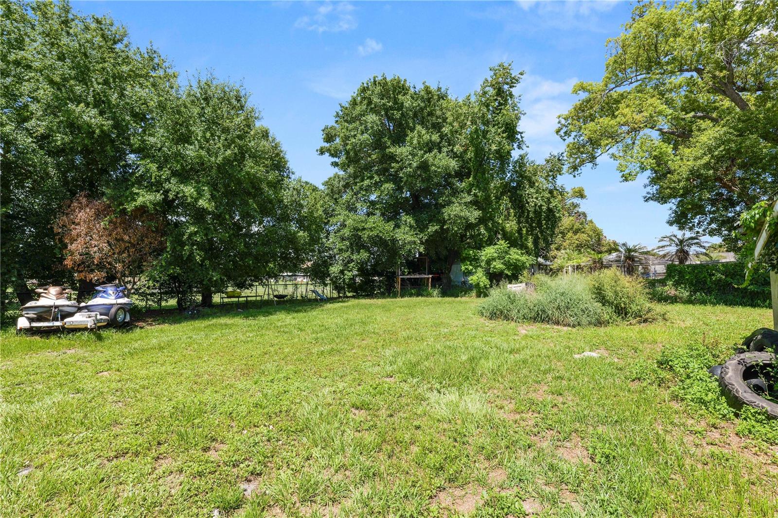 517 Tanglewood Dr Property Photo 23