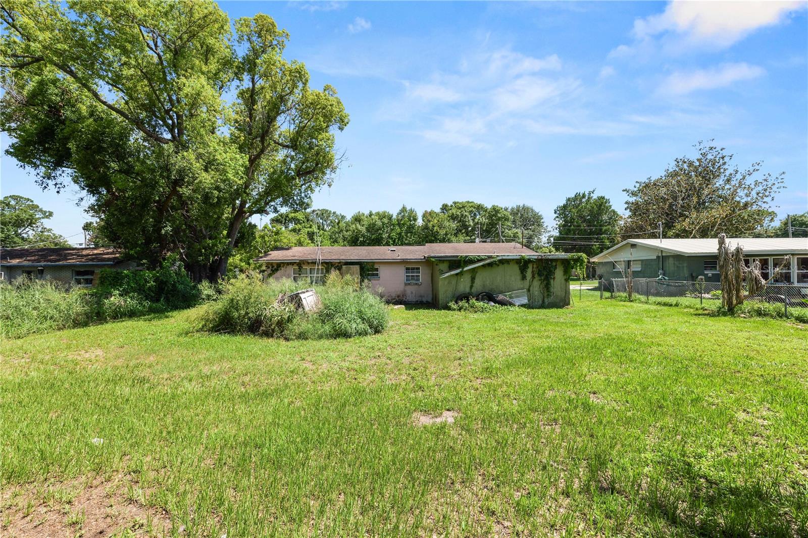 517 Tanglewood Dr Property Photo 24