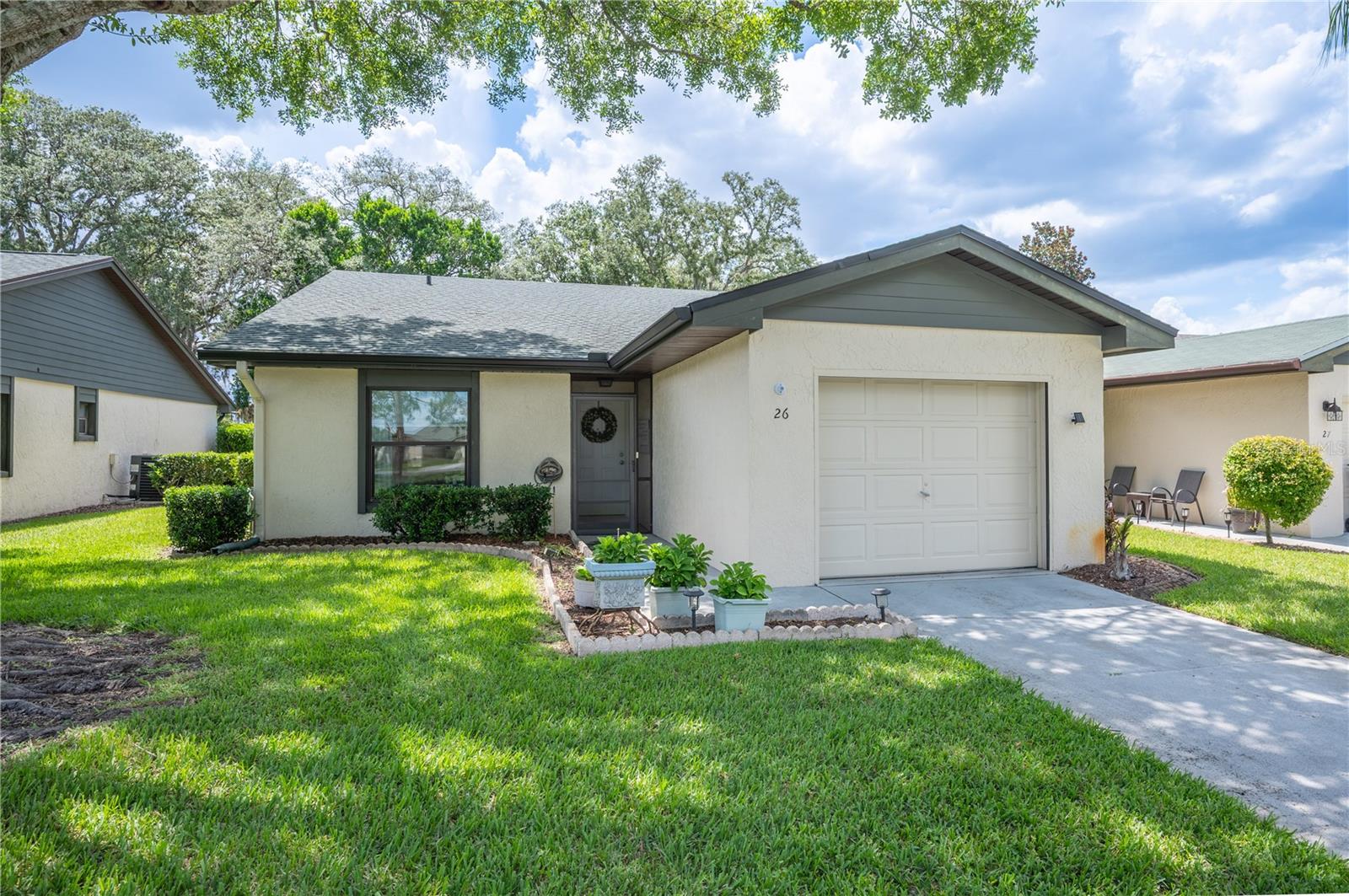 26 BUCK CIR Property Photo 1