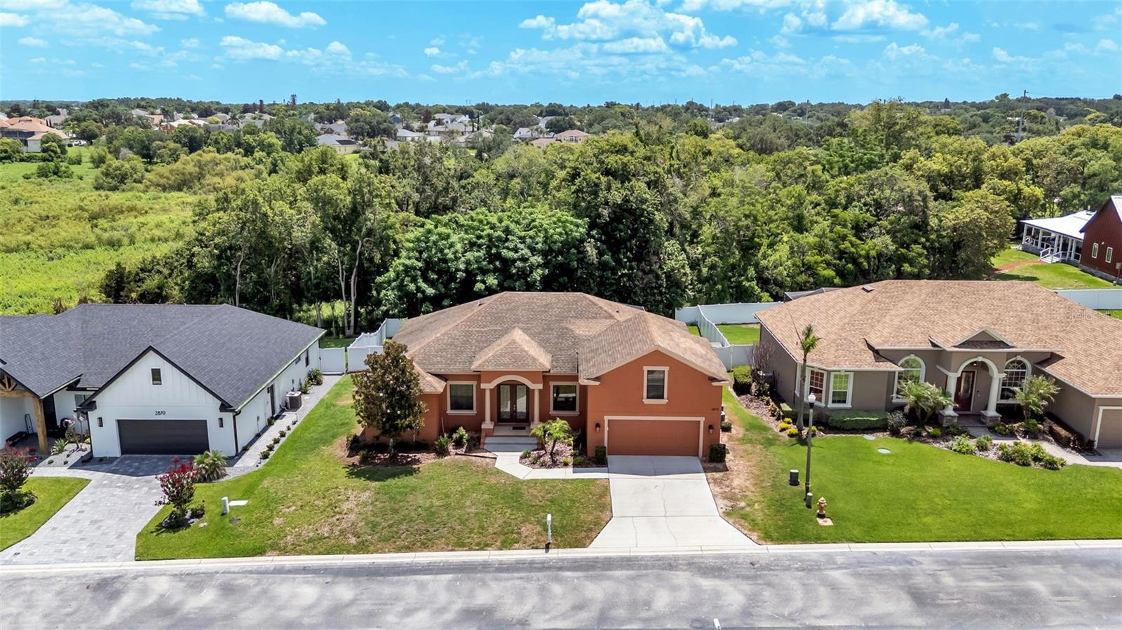 2873 Kinsley Dr Property Photo 3