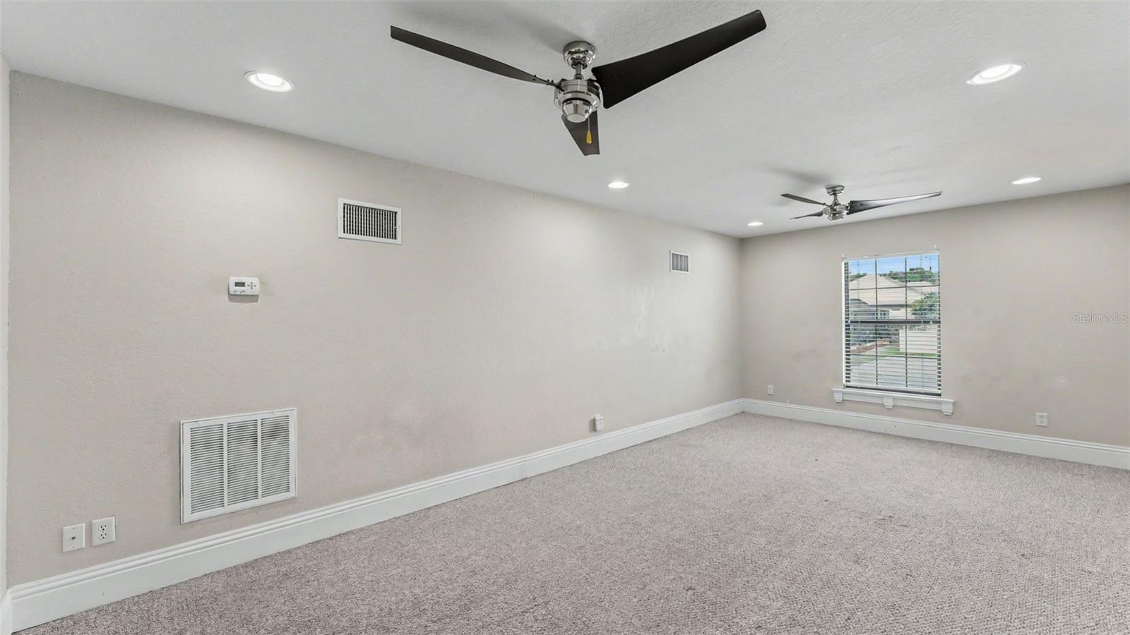 2873 Kinsley Dr Property Photo 35