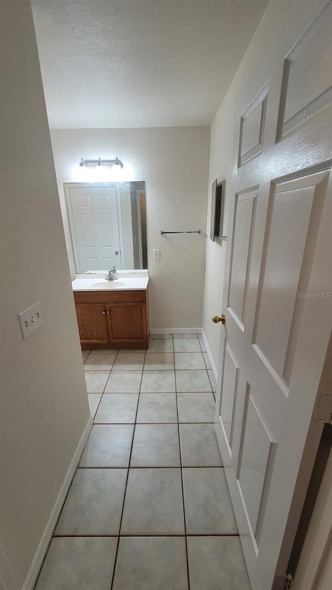 L4963035 Property Photo 5
