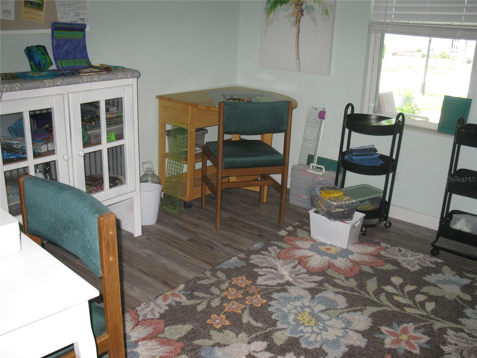 326 Victoria Dr Property Photo 17
