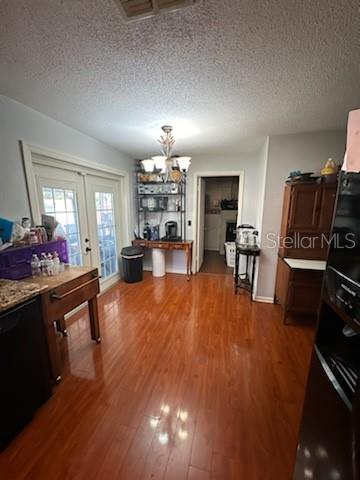 4325 Carolyn Way Property Photo 3