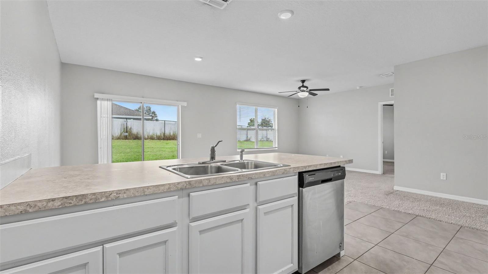 524 Burnham Cir Property Photo 9