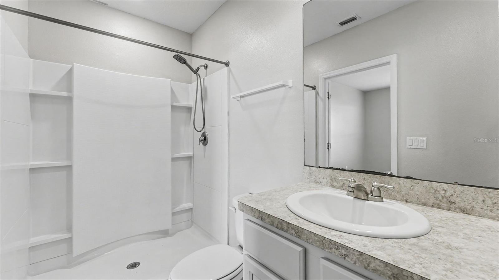 524 Burnham Cir Property Photo 23