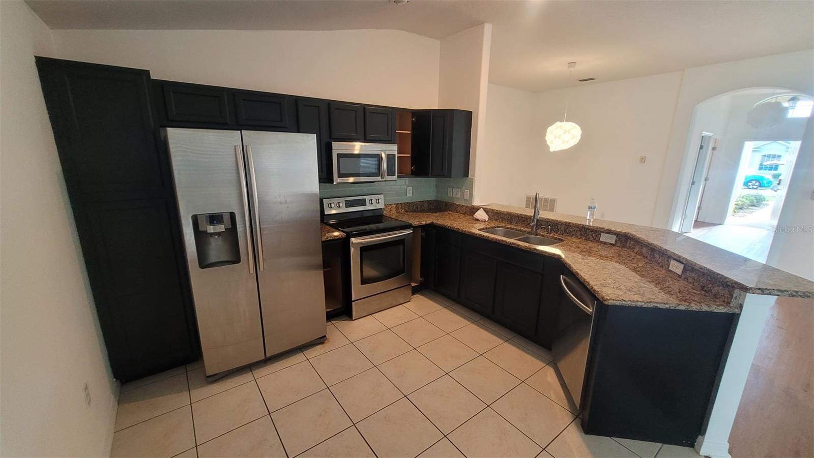 7249 Twin Cedar Ln Property Photo 3