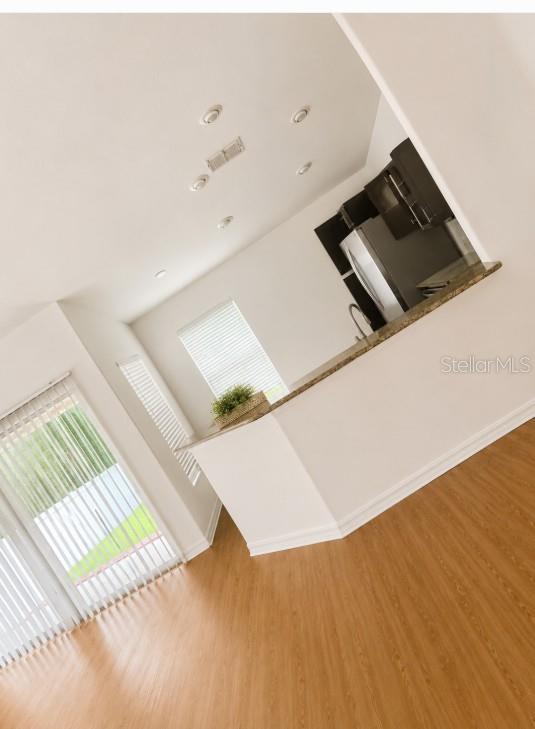 7249 Twin Cedar Ln Property Photo 4