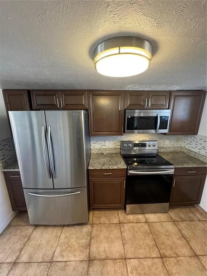 1836 Warringwood Dr #b4 Property Photo 3