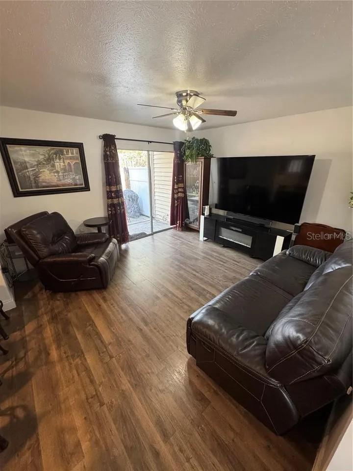 1836 Warringwood Dr #b4 Property Photo 7