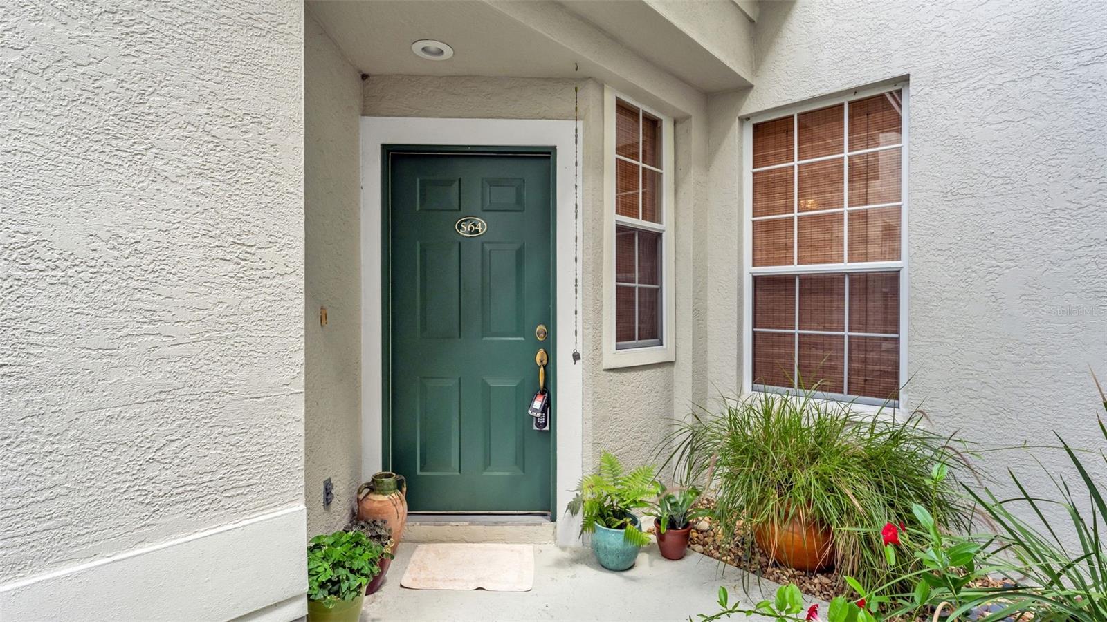 564 Grasslands Village Cir #564 Property Photo 4