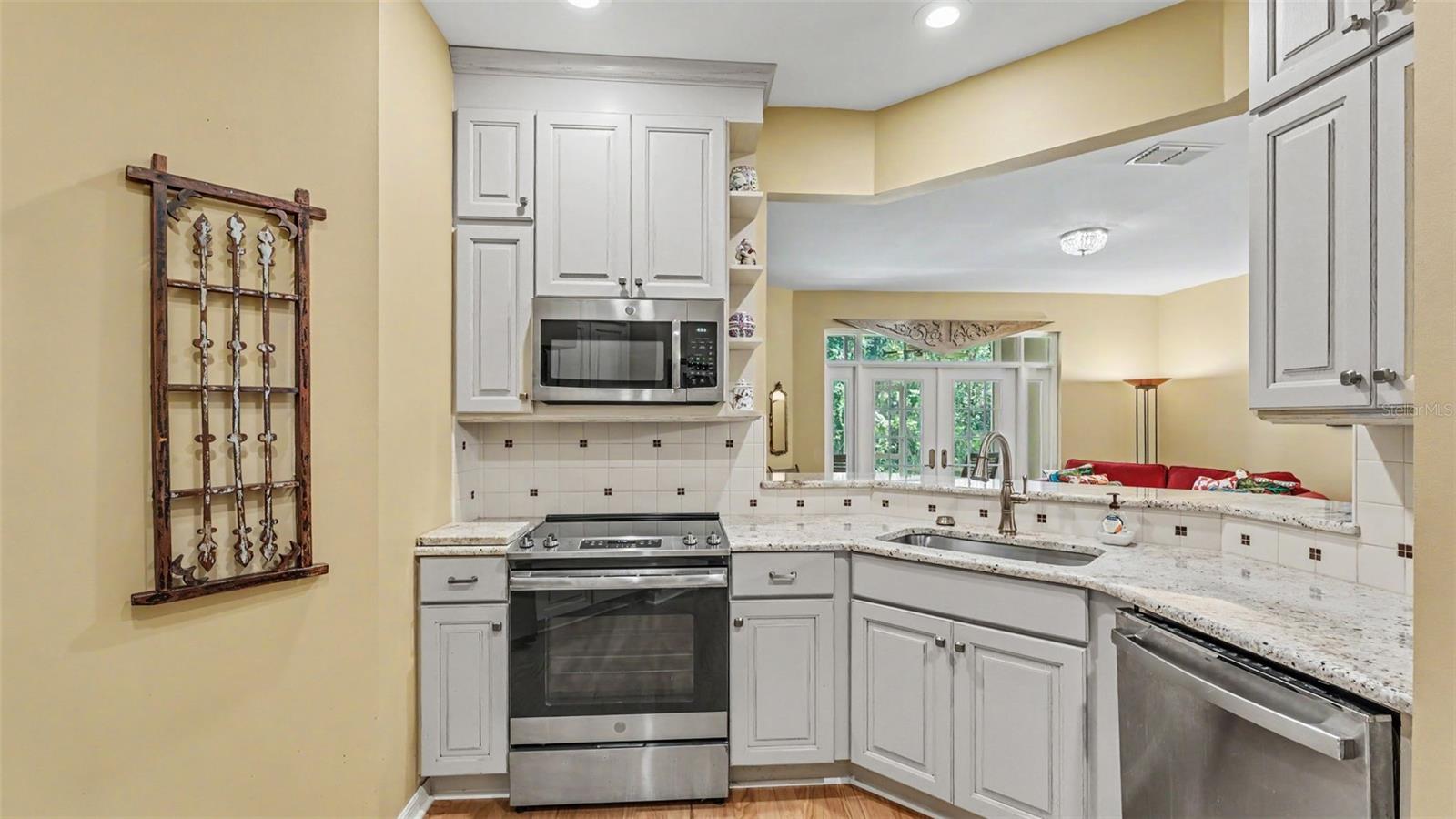 564 Grasslands Village Cir #564 Property Photo 7