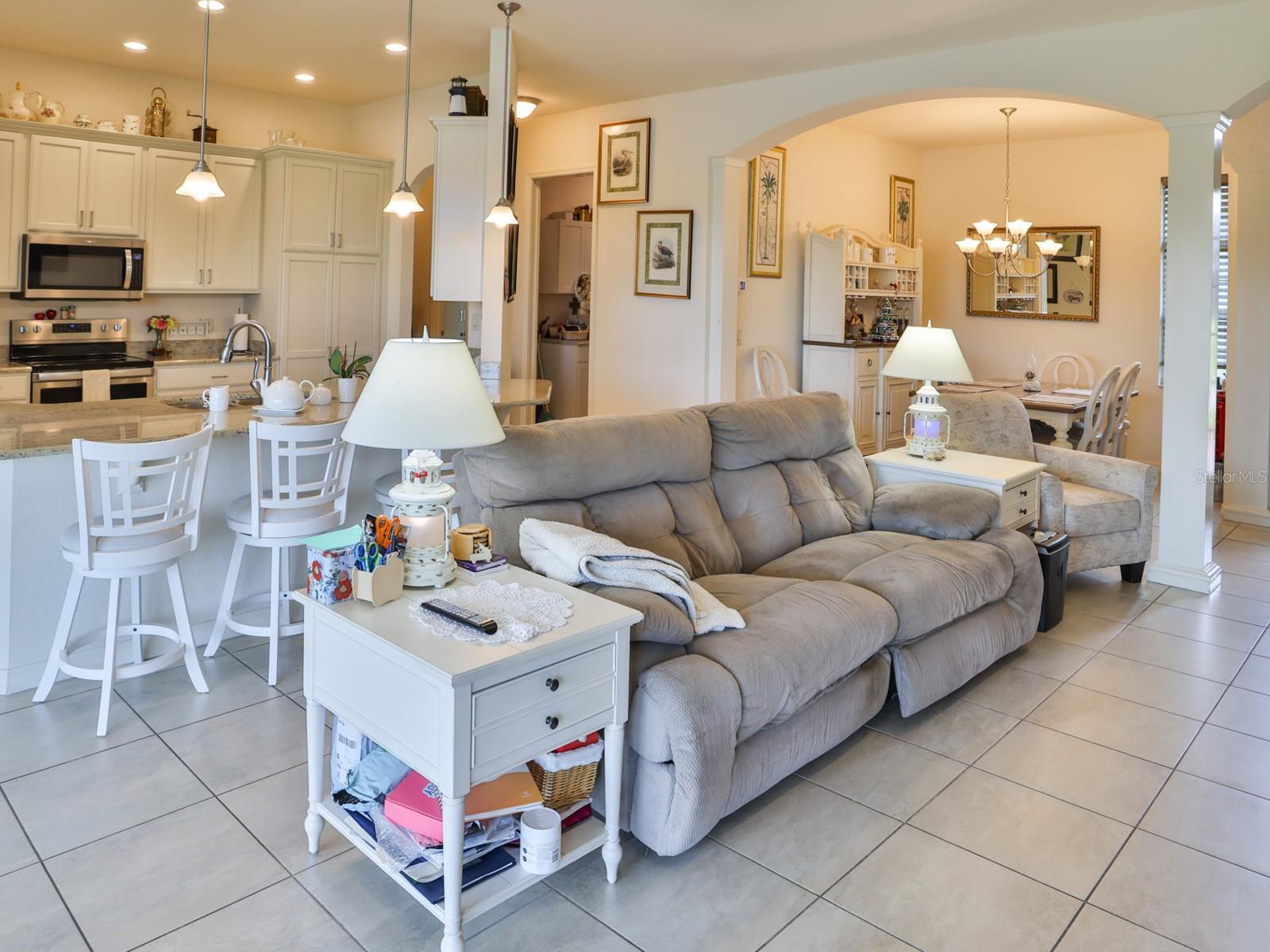 1061 Sawgrass Dr Property Photo 4