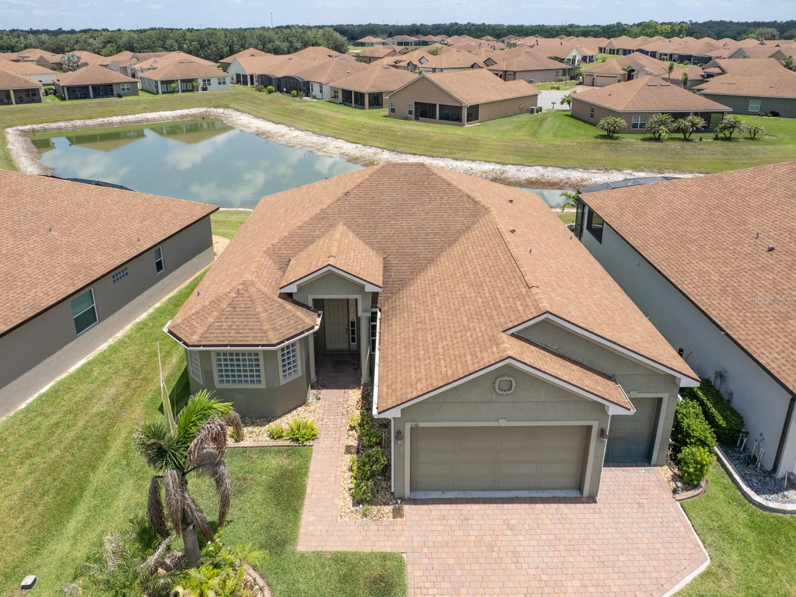 1061 Sawgrass Dr Property Photo 24
