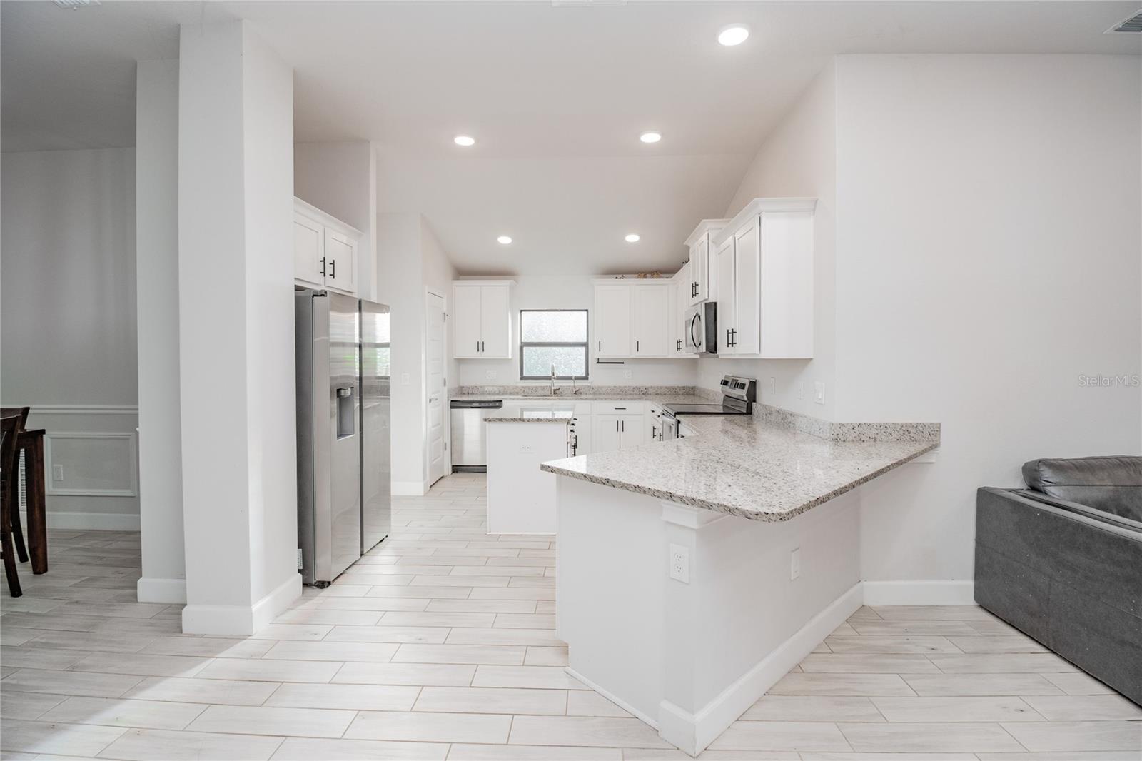 4820 Summit View Way Property Photo 7