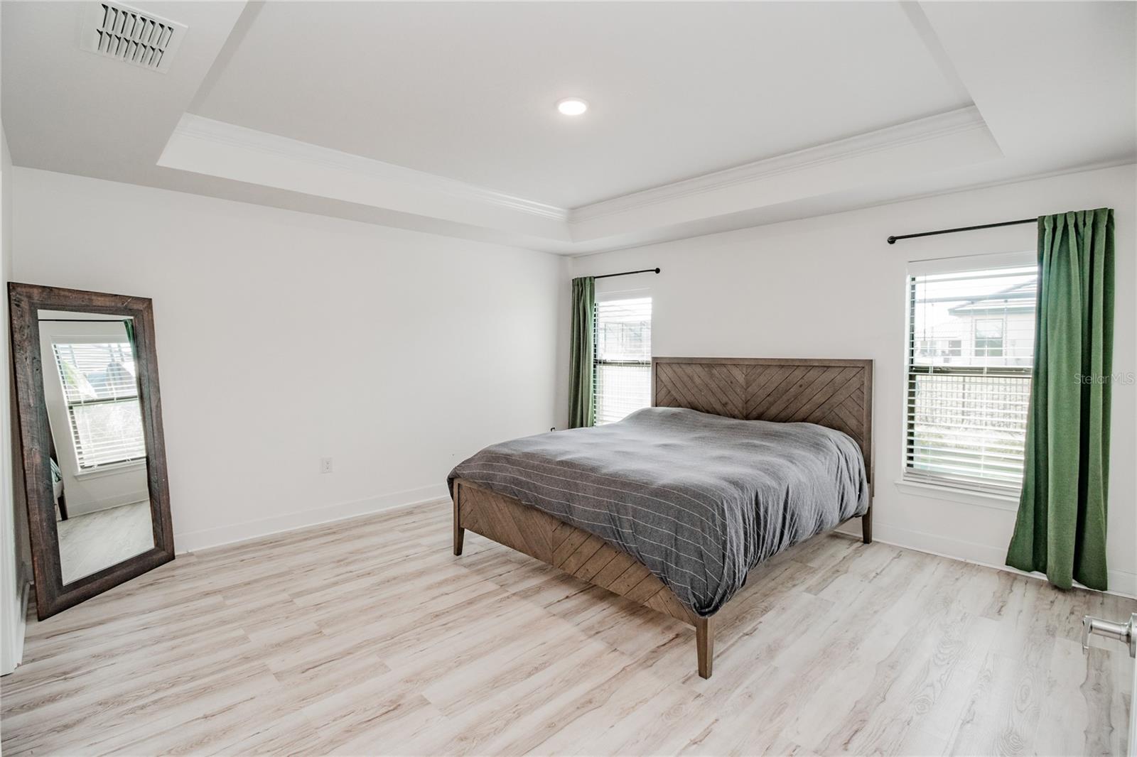 4820 Summit View Way Property Photo 13