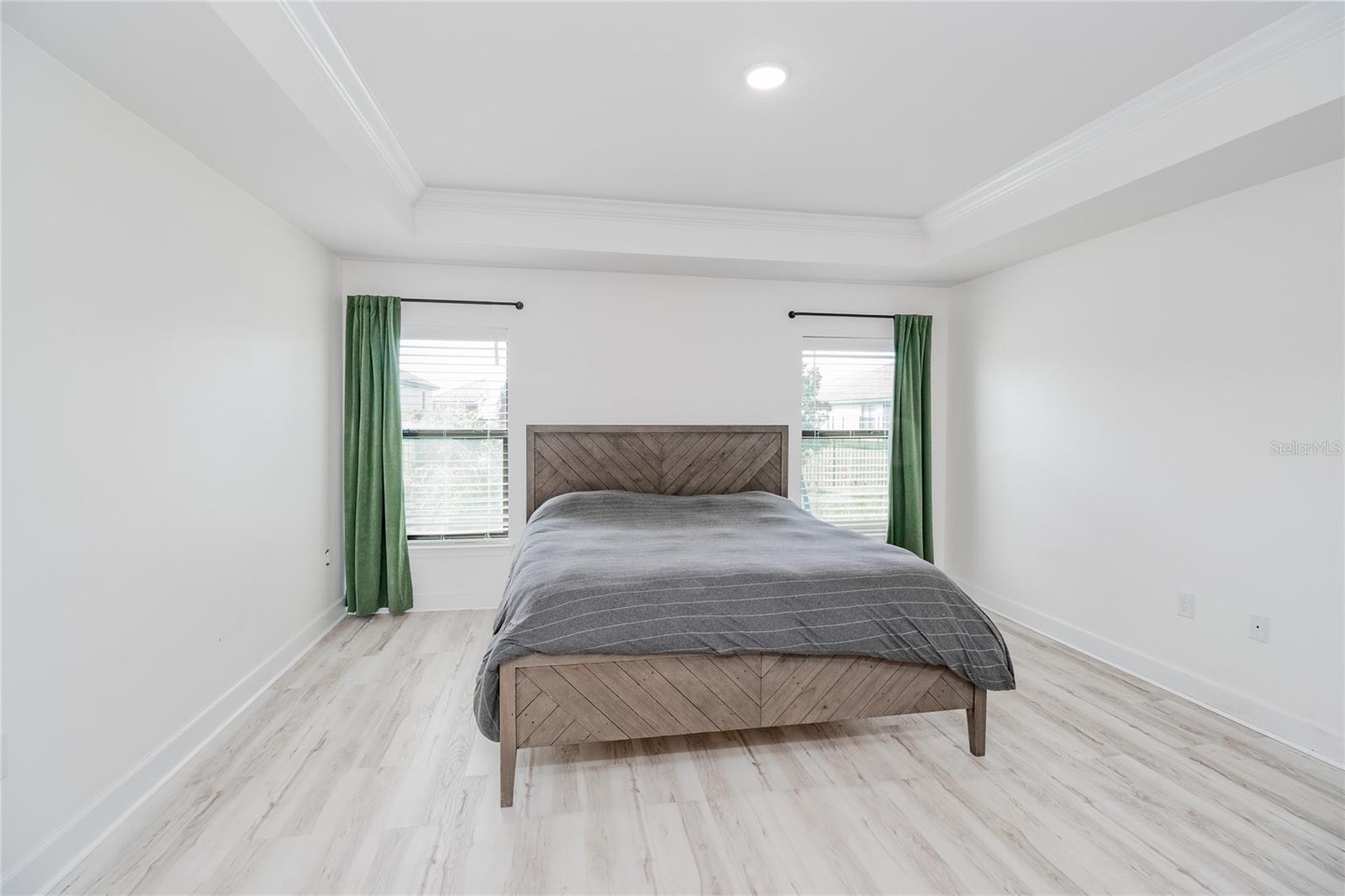 4820 Summit View Way Property Photo 14