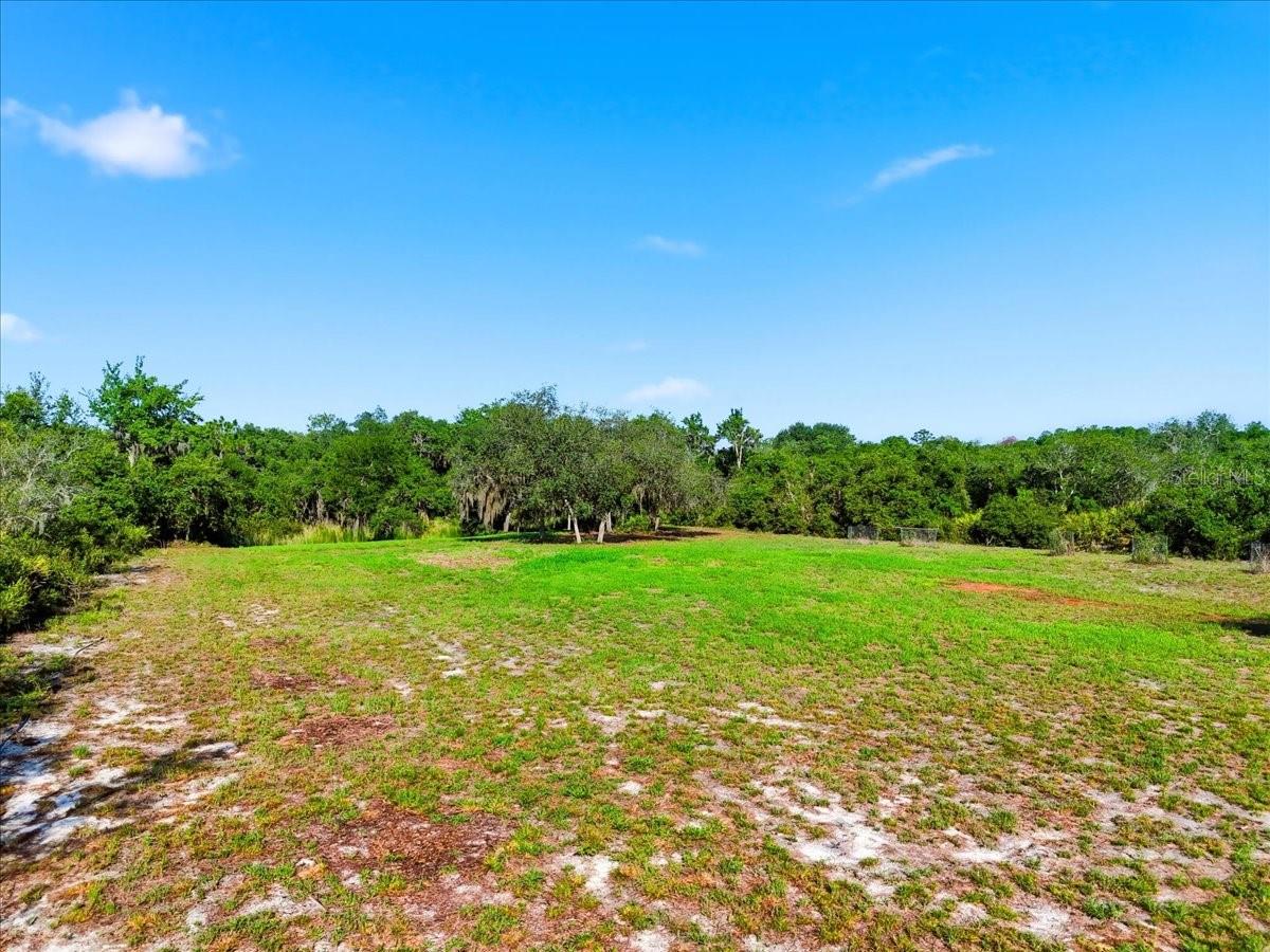 Deer Rd Property Photo 12