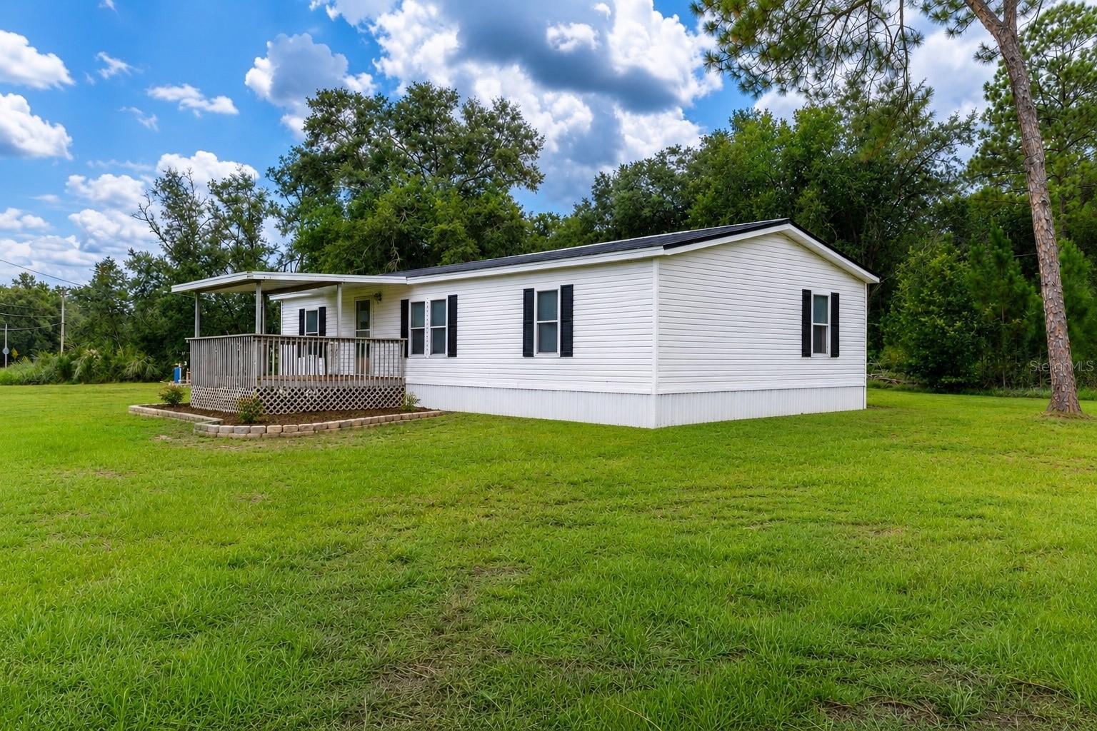 2140 Trailswood Path Property Photo 2