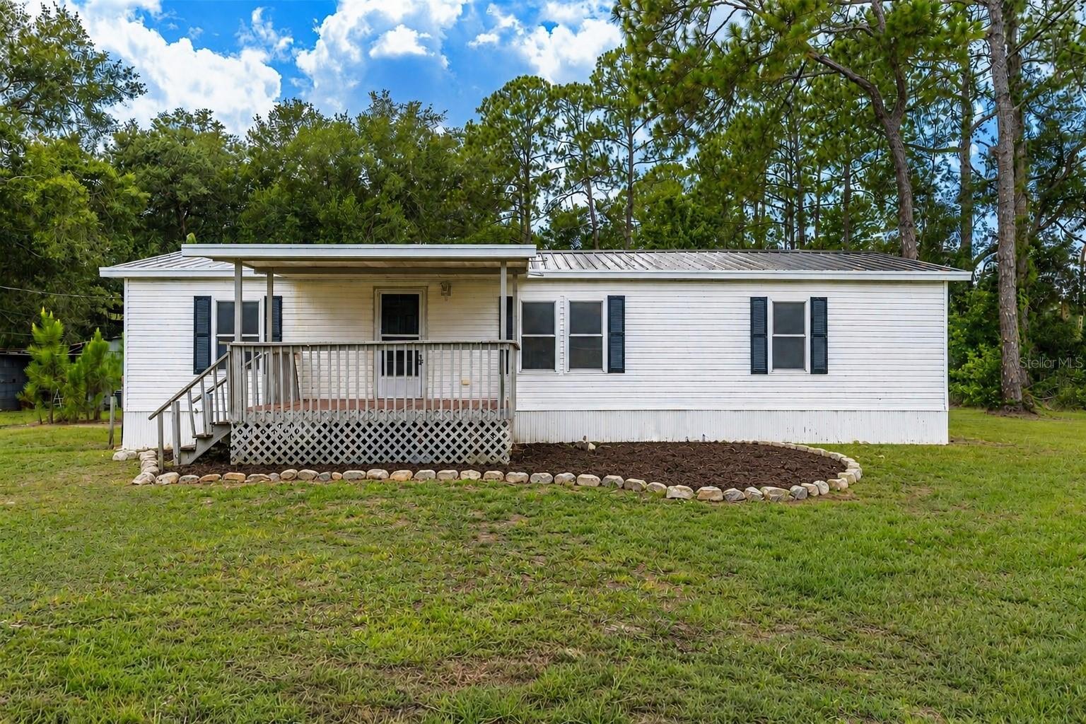 2140 Trailswood Path Property Photo 14