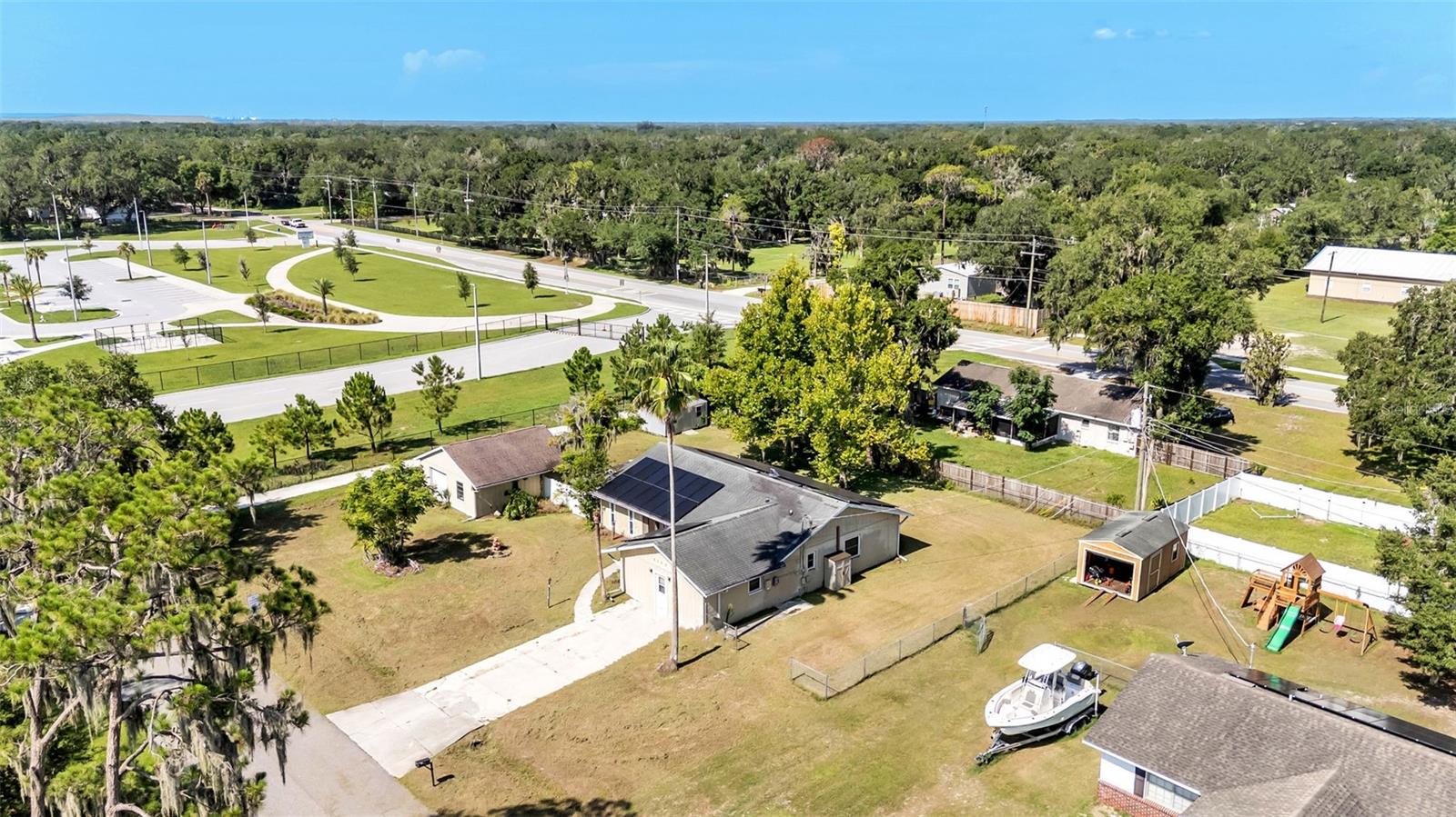 5060 Starling Dr Property Photo 38