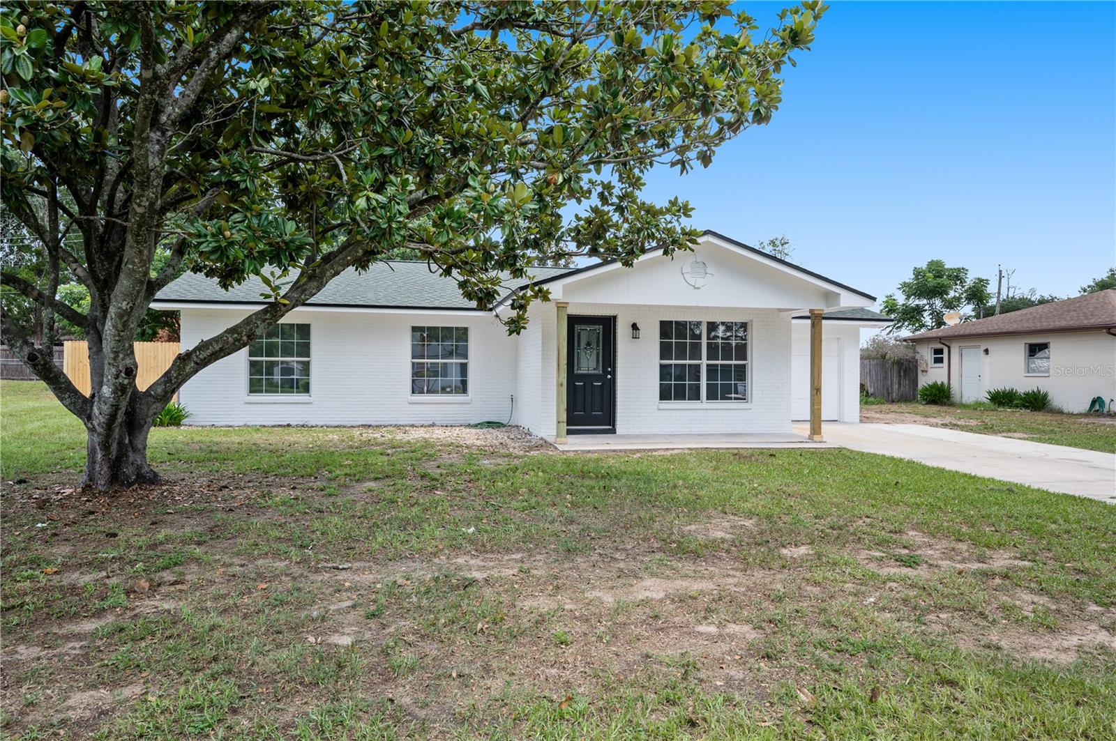 4052 Lana Dr Property Photo 3