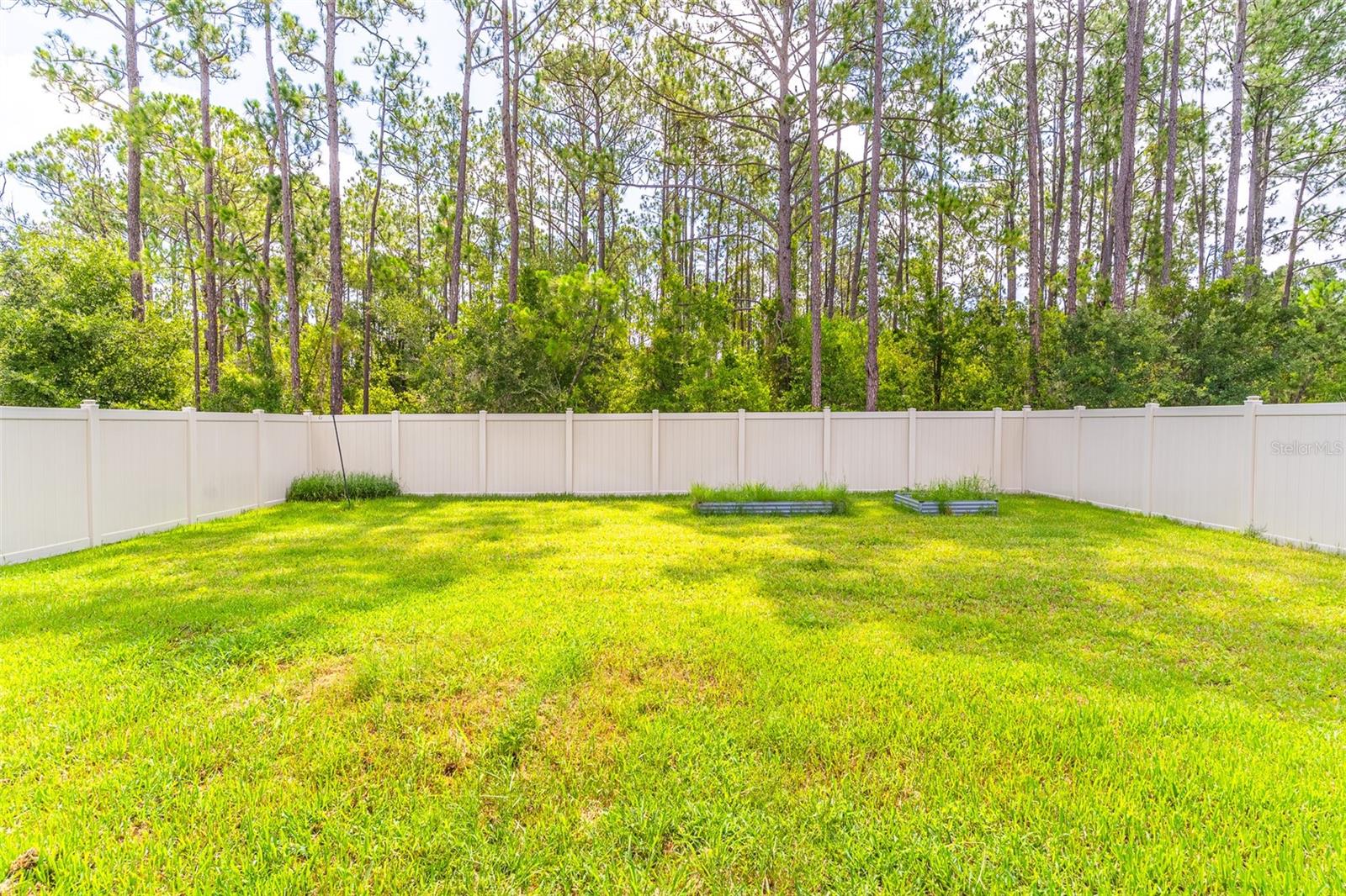 1863 Yellow Trl Property Photo 15