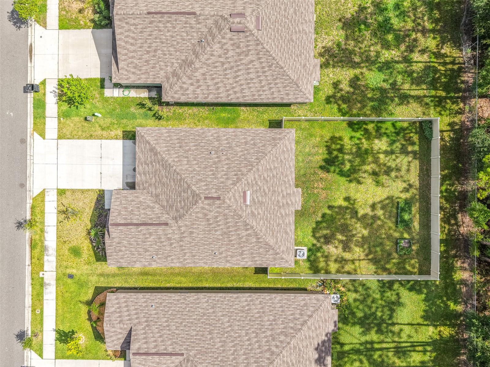 1863 Yellow Trl Property Photo 23
