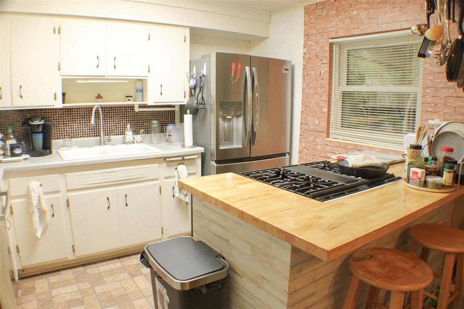 1405 28th St Nw Property Photo 3