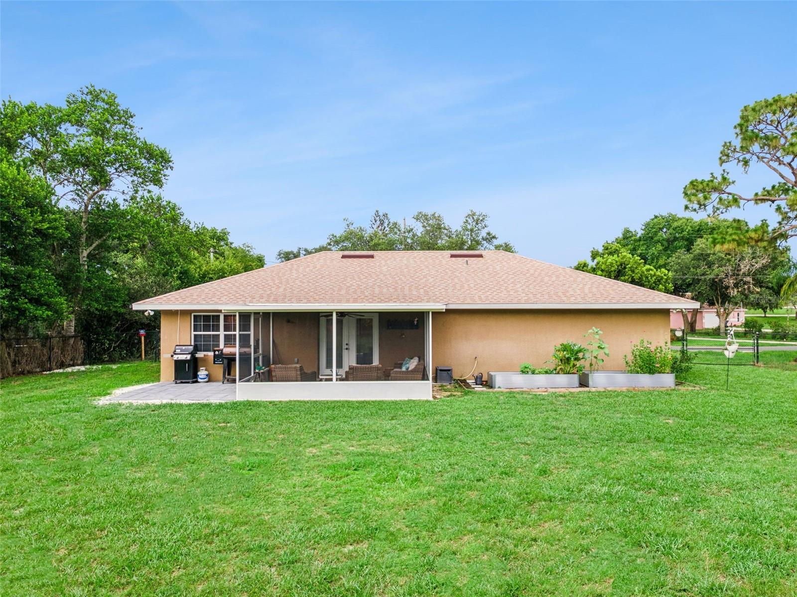 214 Mountain Dr Property Photo 33