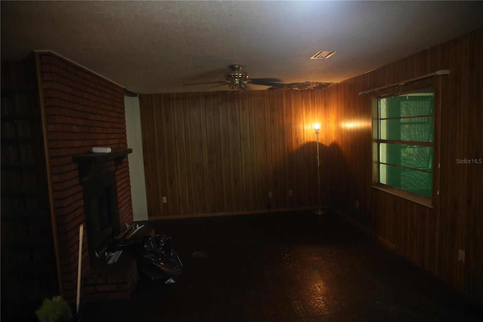2420 Nelson St Property Photo 18