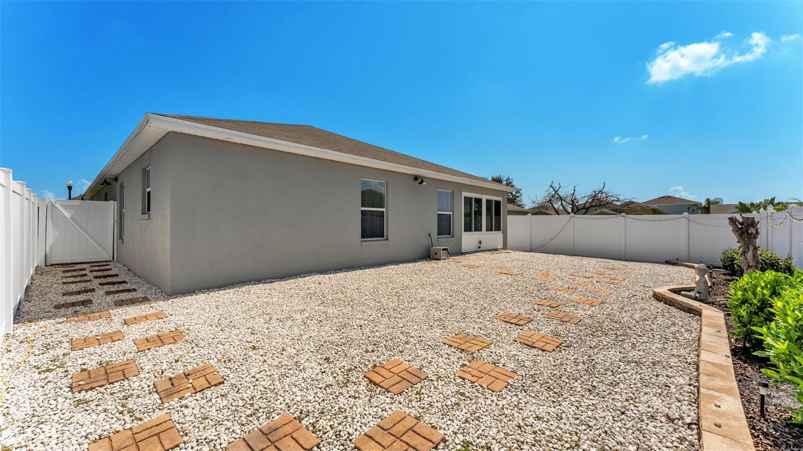 1144 High Seas St Property Photo 44