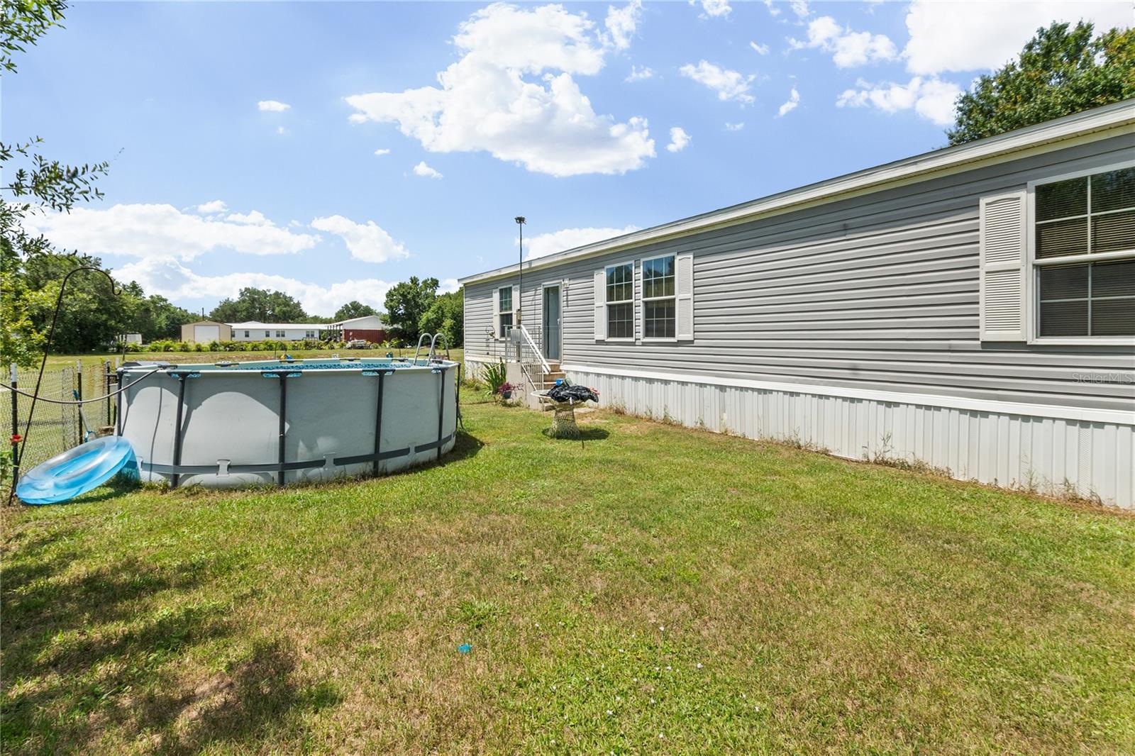 1833 E Sunnyside Dr Property Photo 18