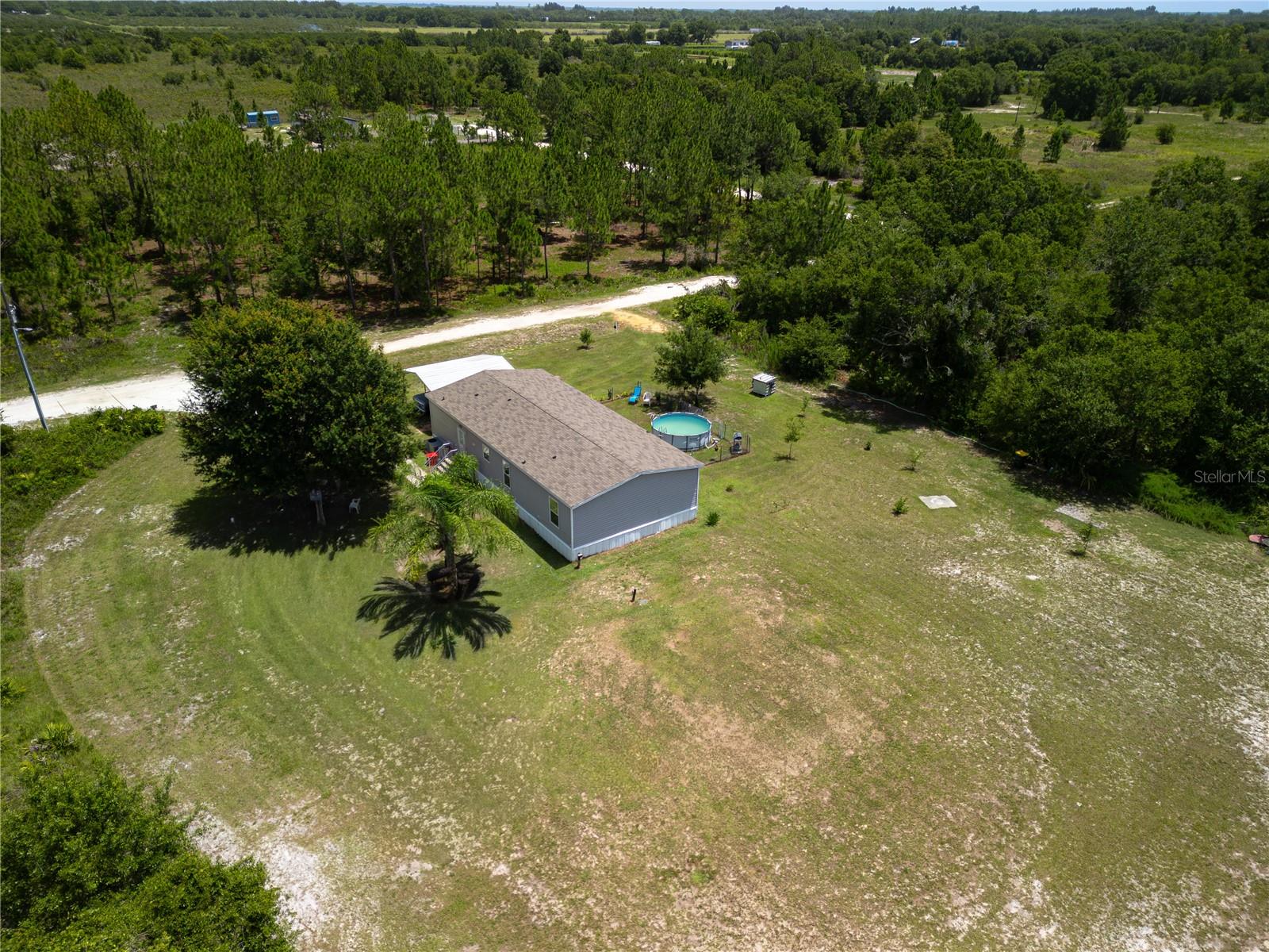 1833 E Sunnyside Dr Property Photo 25