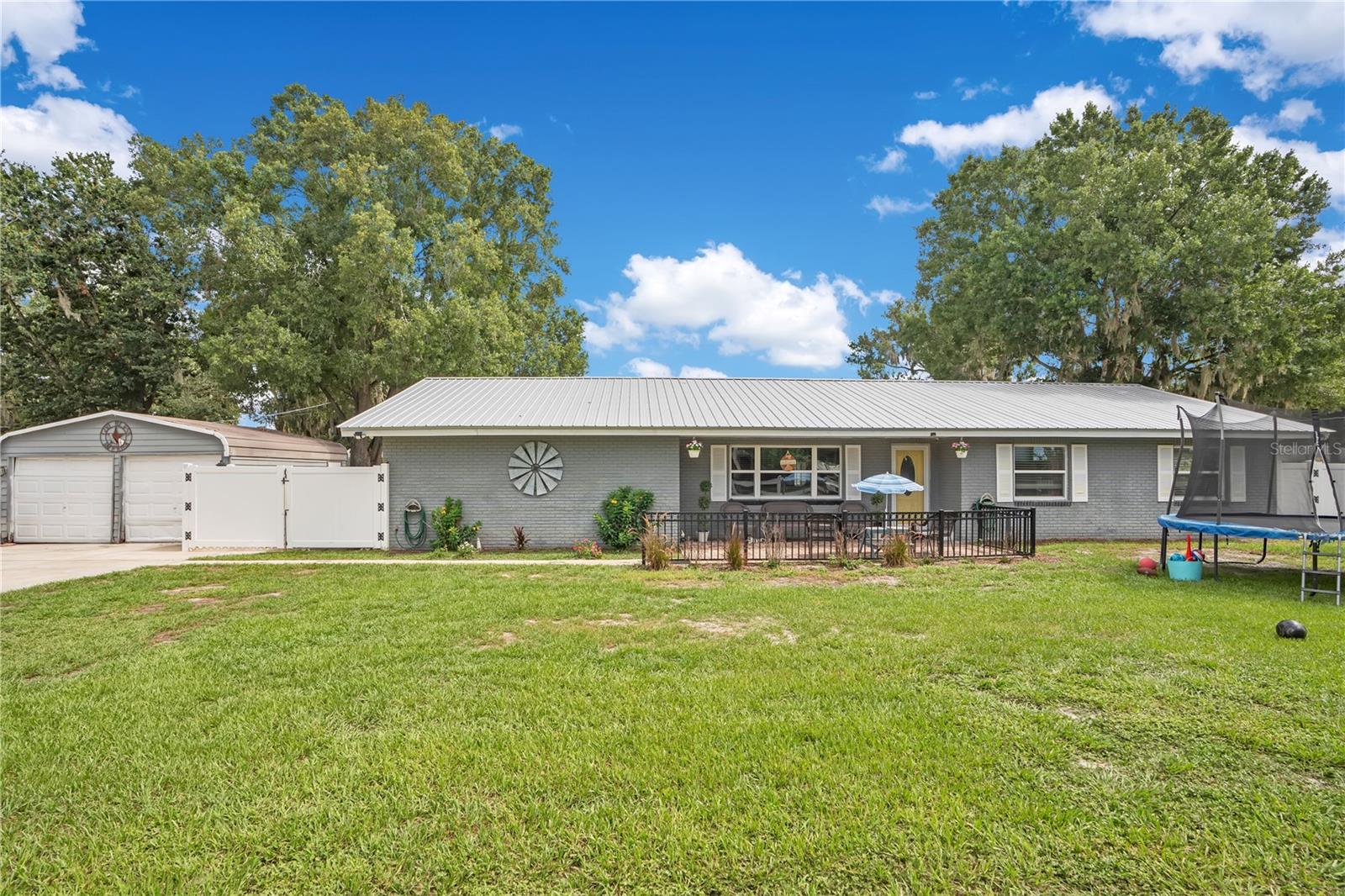 3455 Tanager Ln W Property Photo 1