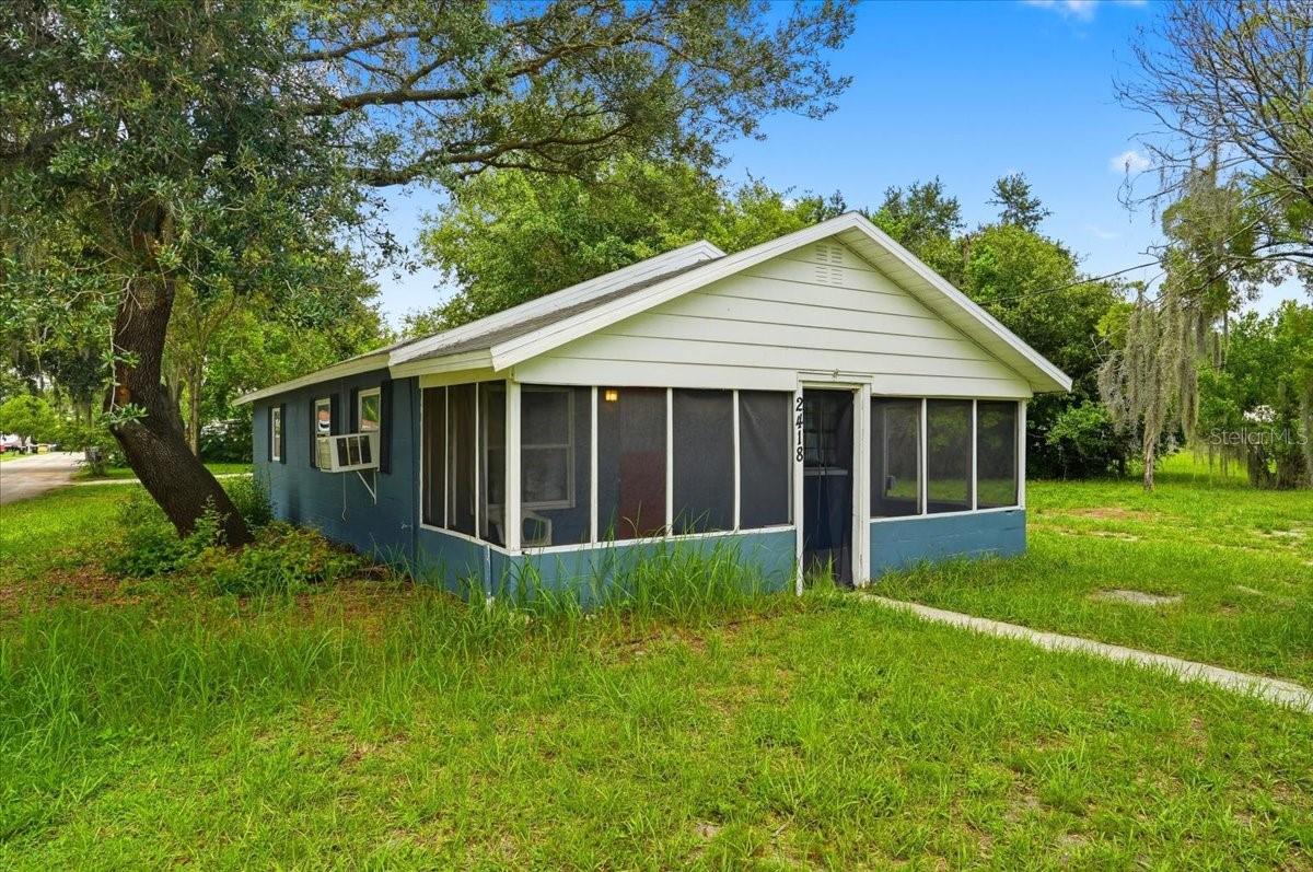 2418 Jungle St Property Photo 28